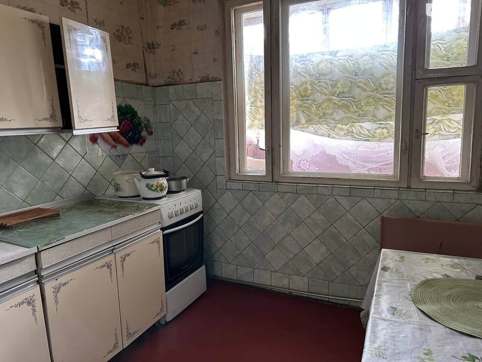 1-кімнатна квартира, Троєщина: можна з малими дітьми, метро Почайна - фото 2