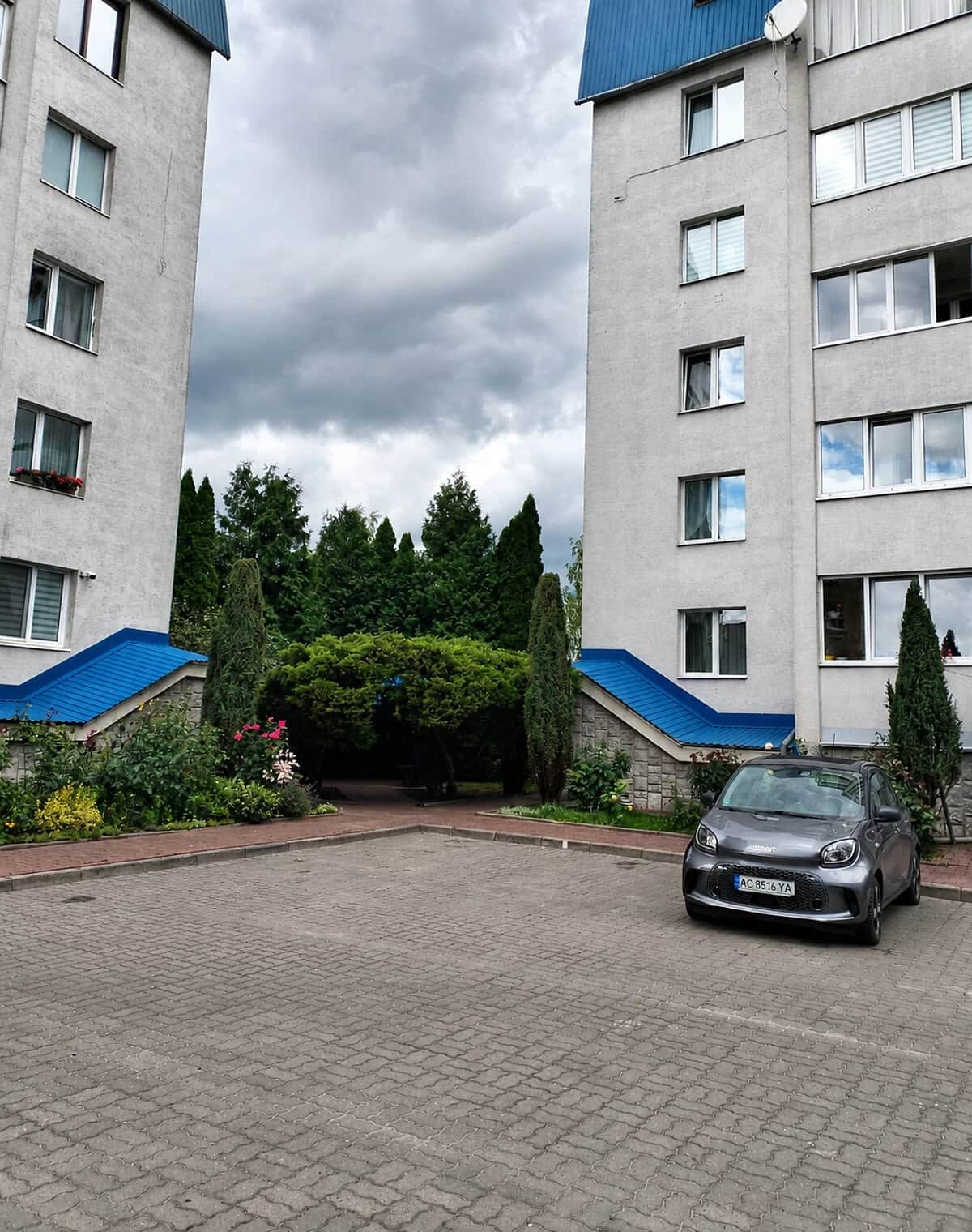 7-кімнатна квартира, Центр: дизайнерський ремонт, кухня-студія - фото 2