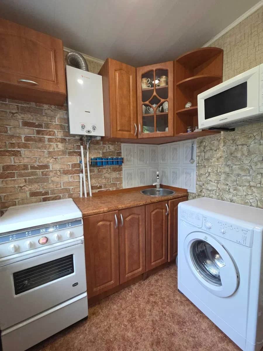 2-кімнатна квартира, Вознесенівський: газова колонка, вода без світла - фото 2