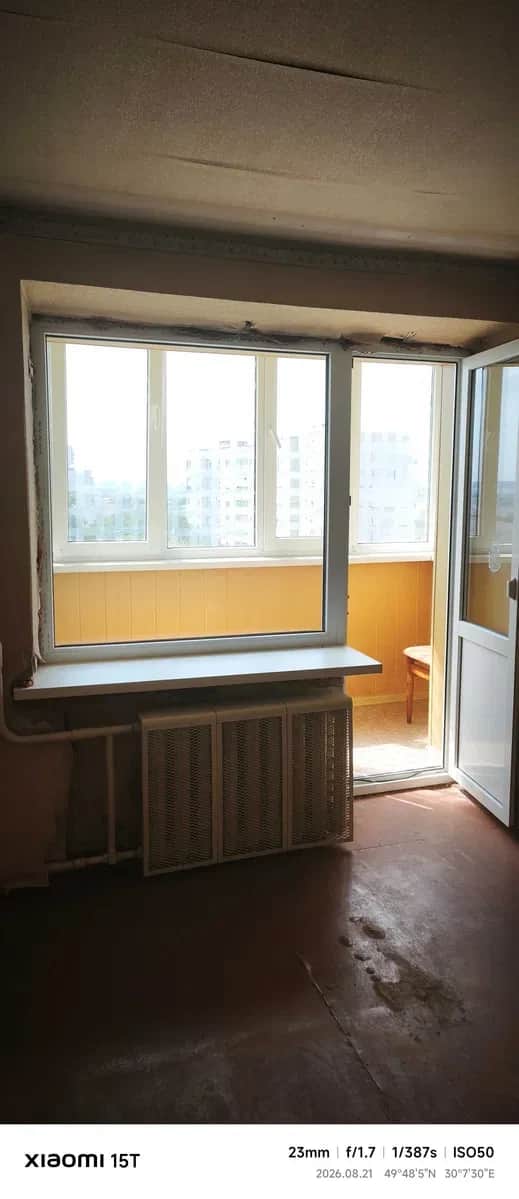 3-кімнатна квартира, Біла Церква: без ремонту, 3 окремі кімнати, 2 балкони - фото 2