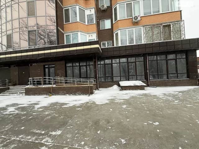 Комерційне приміщення, Центр: фасадне, окреме - фото 2