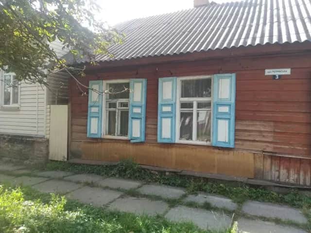 Півбудинку, Городня: 2 сотки, горище під житлову кімнату - фото 1