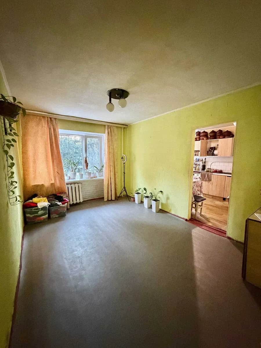 2-кімнатна квартира, Черкаси: косметичний ремонт, школа Берегиня - фото 1