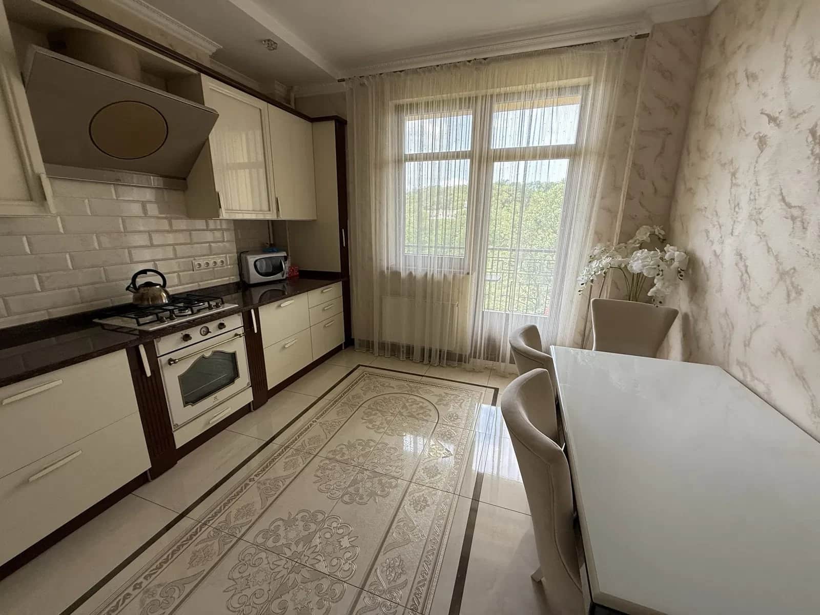 2-кімнатна квартира, Галицький: 2 тераси, вид на все місто - фото 2