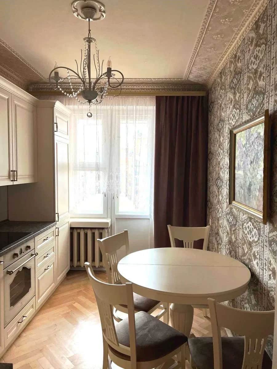 3-кімнатна квартира, Печерський: дизайнерський ремонт, метро 3 хв - фото 1