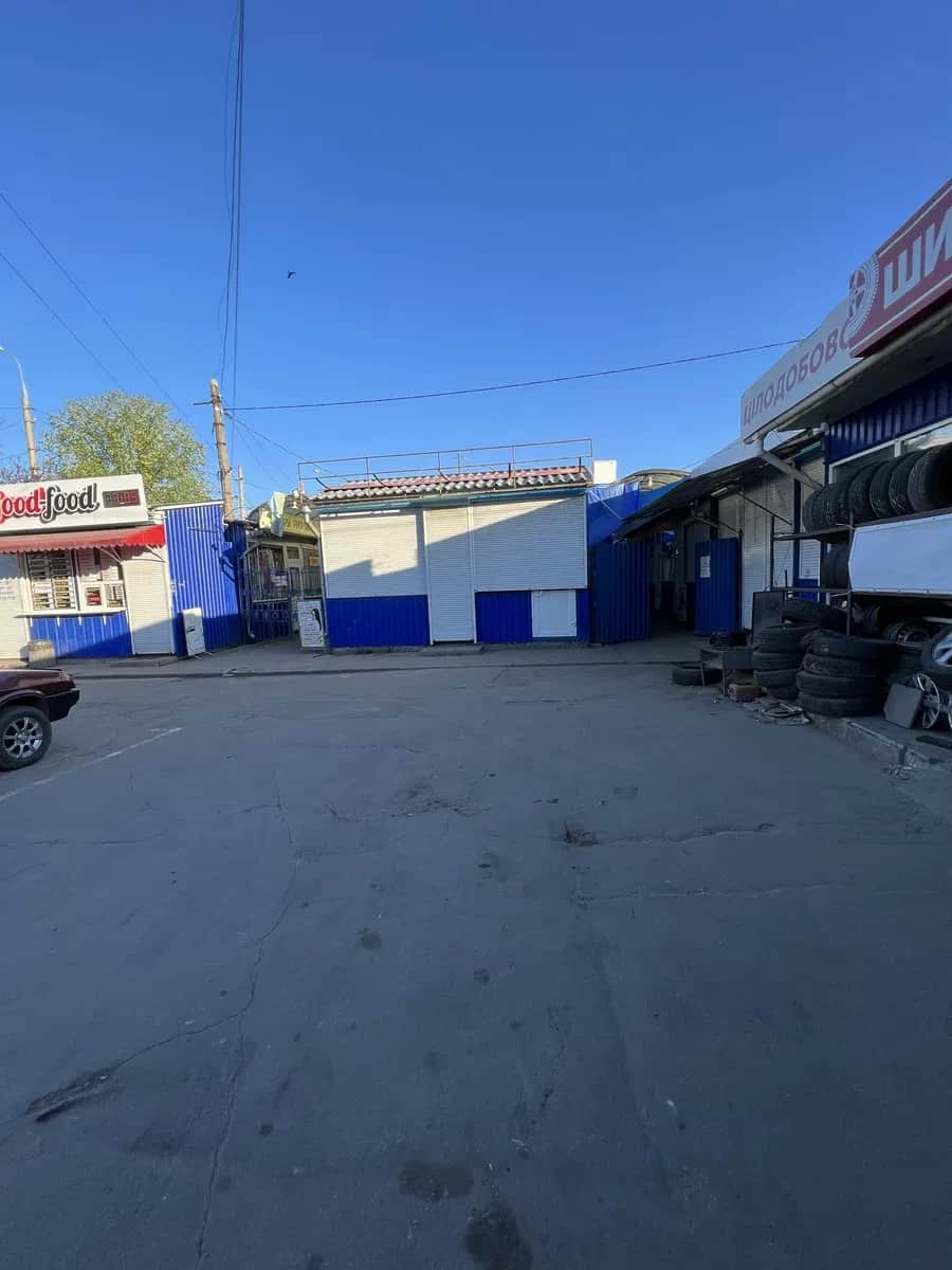 Магазин на ринку Урожай: перша лінія, парковка, додаткова напруга - фото 2