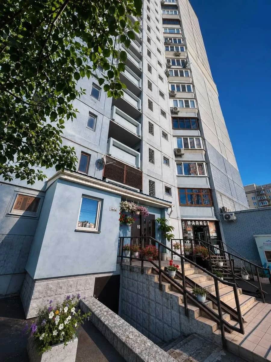 1-кімнатна квартира, Деснянський: косметичний ремонт, гостьовий паркінг - фото 1