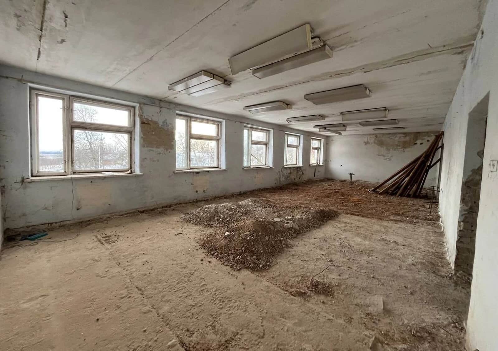 Комерційне приміщення, Мала Тур’я: вода без світла, окрема будівля - фото 2