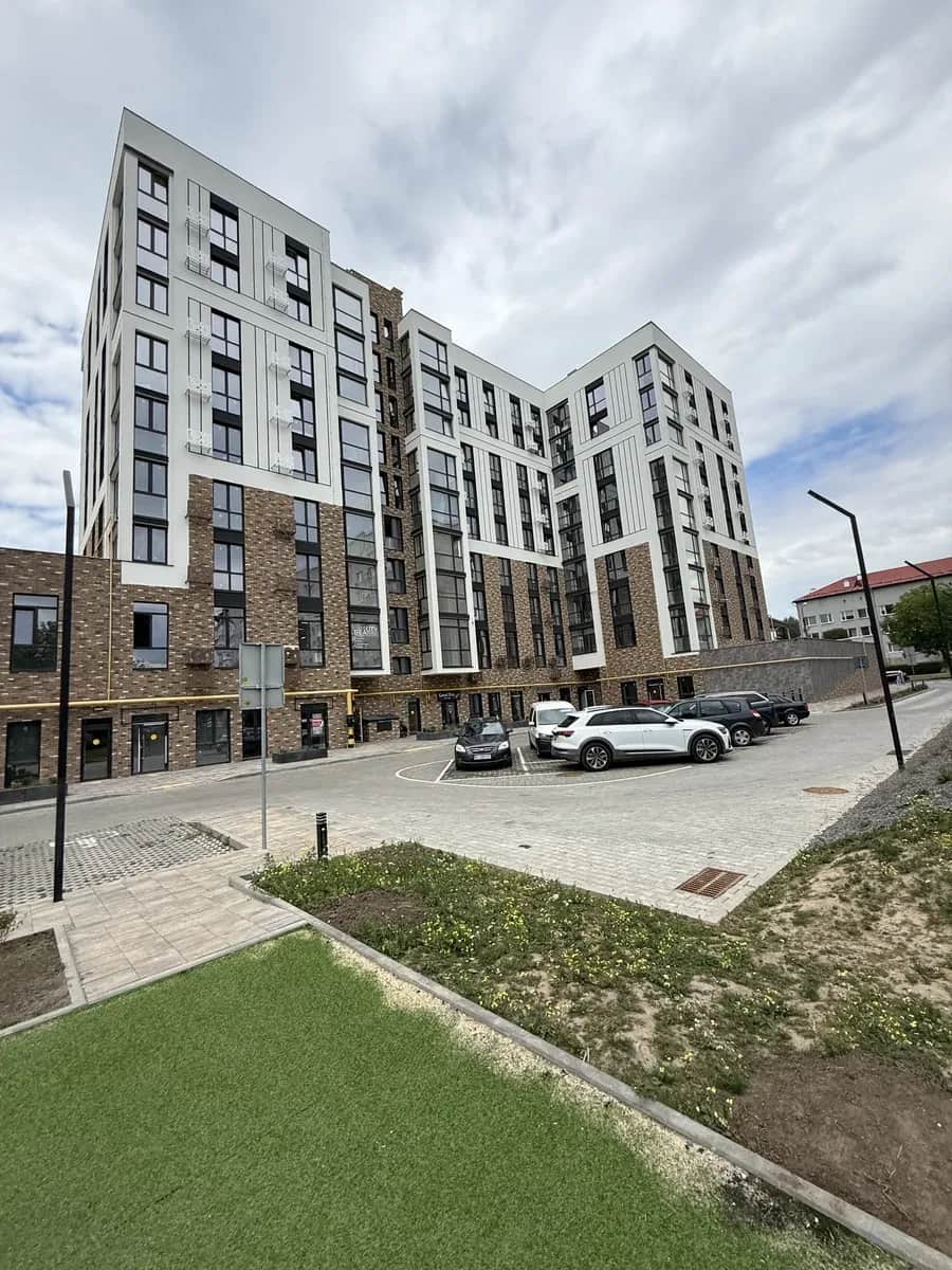 1-кімнатна квартира у ЖК Ренесанс: високі стелі, автономне опалення - фото 2