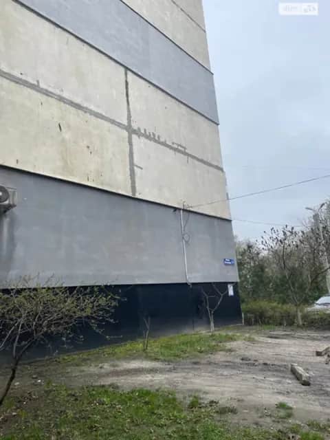 2-кімнатна квартира, вул. Нескорених: євроремонт, цегляні стіни - фото 1