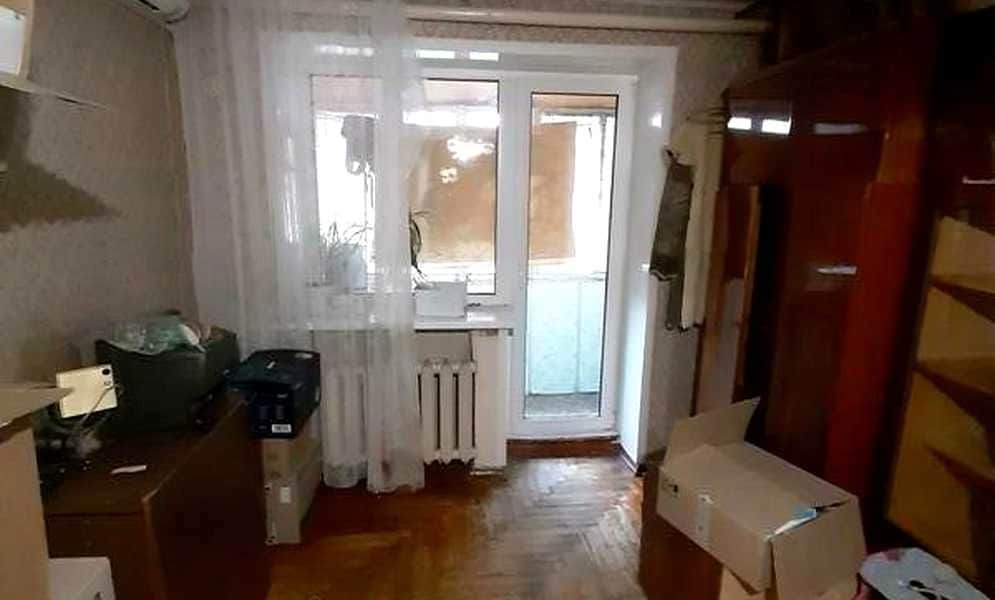 3-кімнатна квартира, Вознесенівський: ТРЦ «Україна», без ремонту - фото 2
