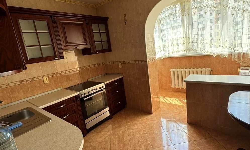3-кімнатна квартира, Дніпровський: три лоджії, торг - фото 1