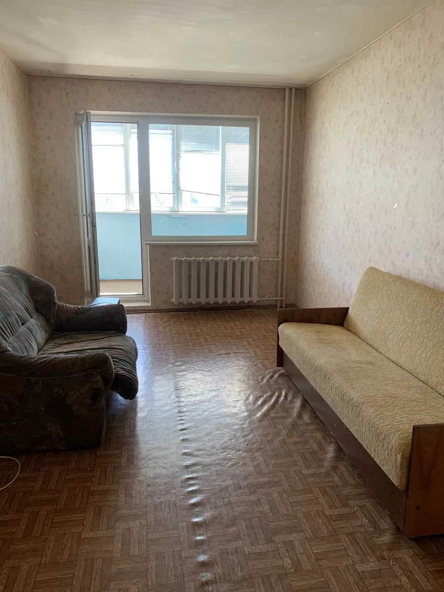 2-кімнатна квартира, Дарницький: Позняки, два засклені балкони - фото 1