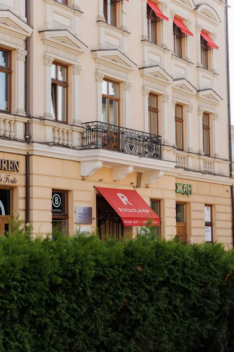 Офіс, Галицький: без вікон, гостьовий паркінг - фото 1