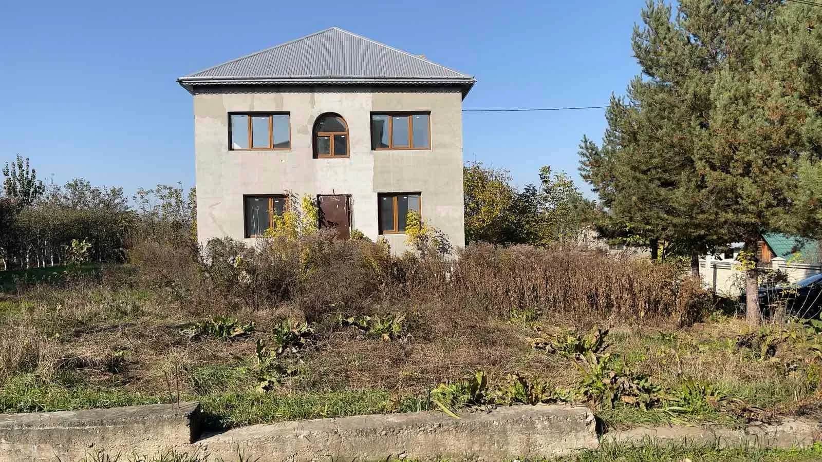 Будинок, Чернівці: тепла підлога, рекуперація, 9 соток - фото 1