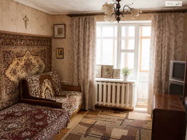 2-кімнатна квартира, Чечельник: косметичний ремонт - фото 1
