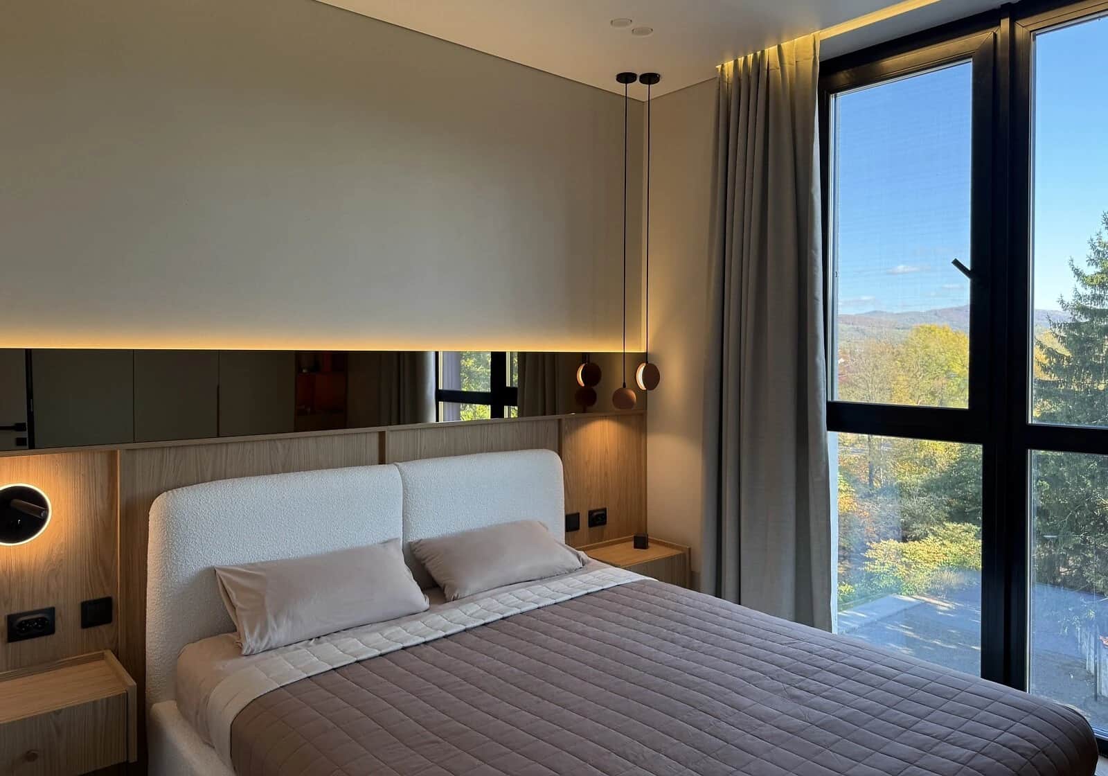 2-кімнатна квартира, Свалява: дизайнерський ремонт, кухня-студія - фото 2