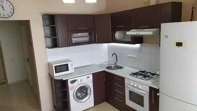 1-кімнатна квартира, Ліски: паркомісце, закритий двір - фото 2