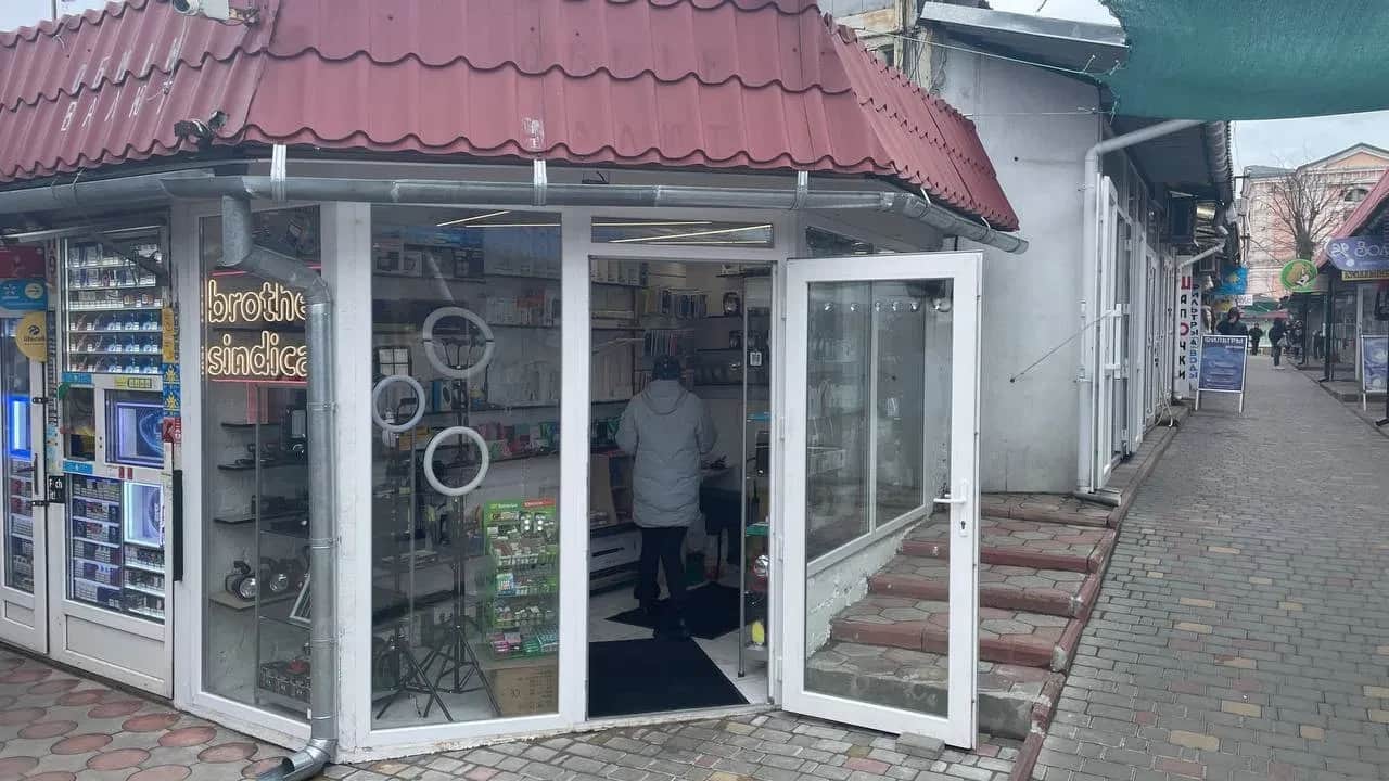 Магазин, Приморський: генератор, панорамні вікна, з товаром - фото 1