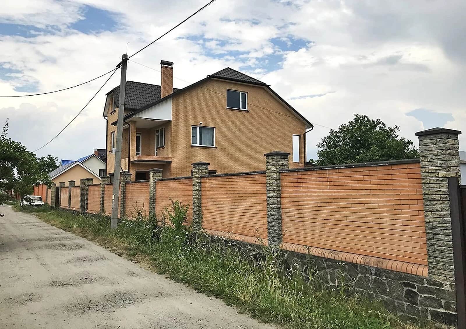 Будинок, Нижні сади: гараж, баня, веранда - фото 2