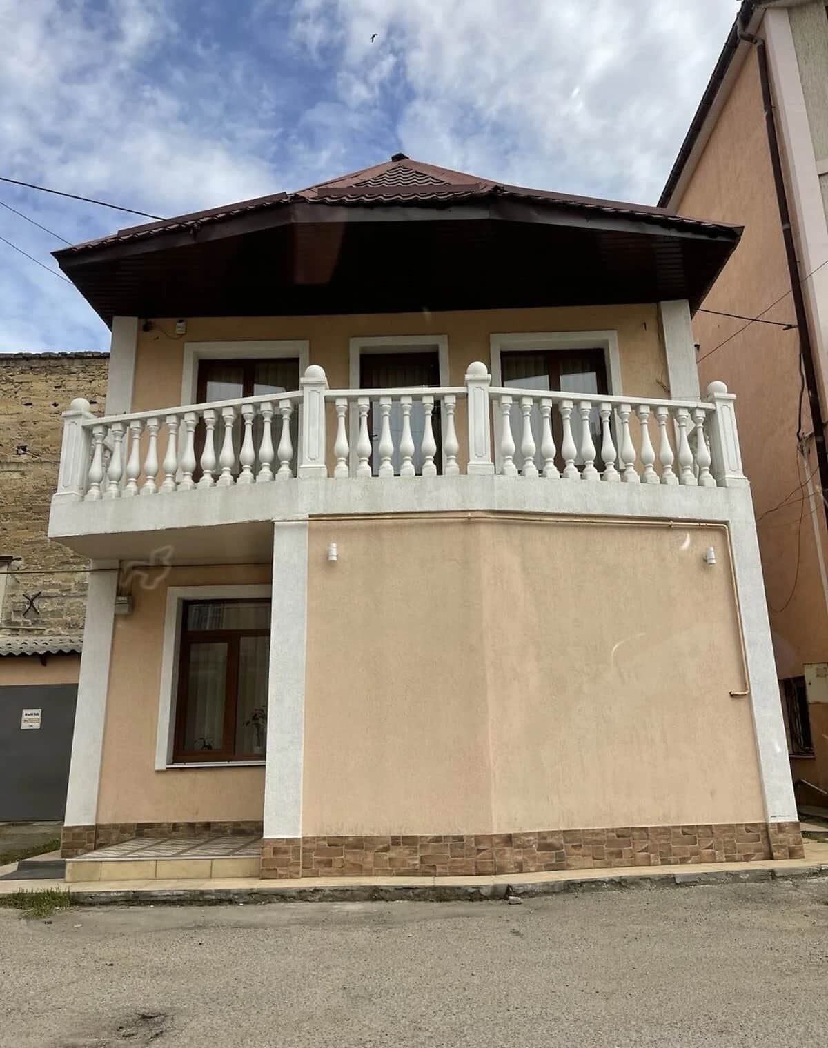 Будинок, Приморський: цегляні стіни, 4 кімнати, 2 поверхи - фото 2