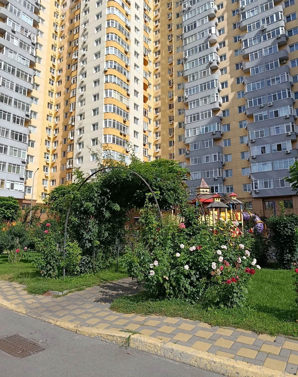 1-кімнатна квартира, Мінський Масив: кухня-студія, укриття, охорона - фото 2
