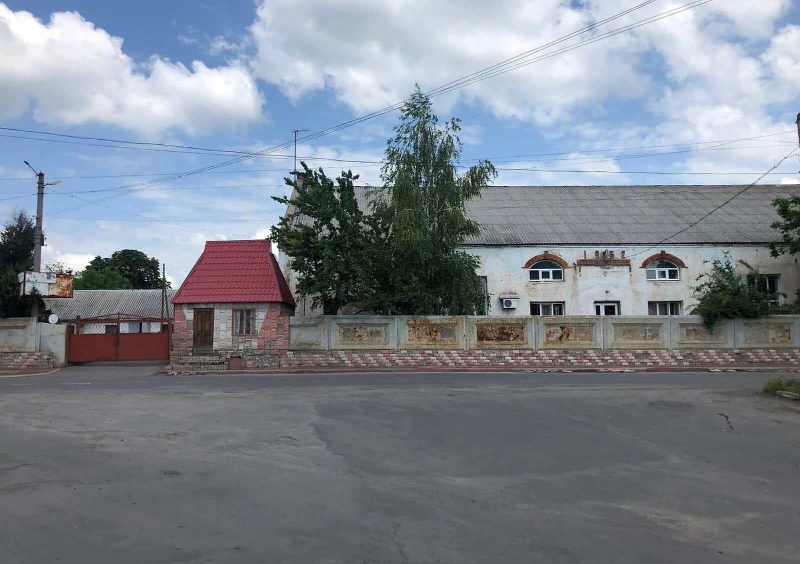 Комерційне приміщення, Гайворон: ангар, 34 сотки, торг можливий - фото 1