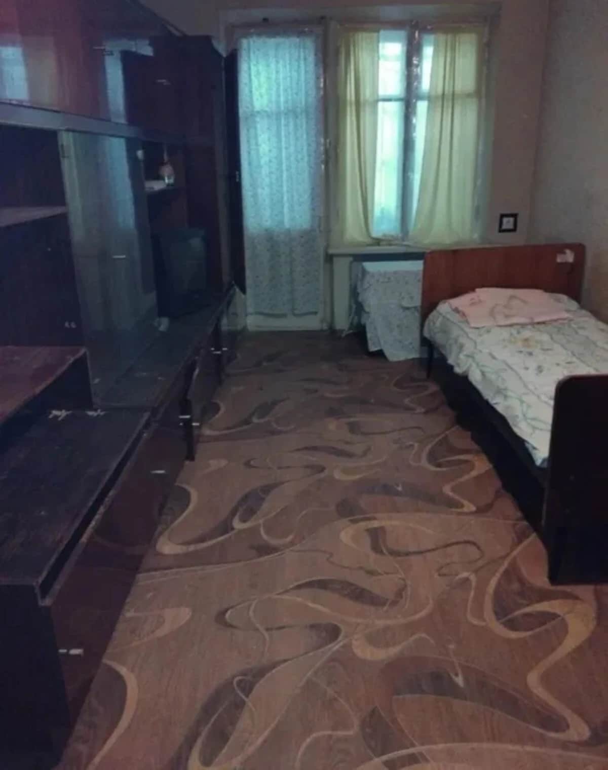 2-кімнатна квартира, Кривий Ріг: косметичний ремонт - фото 1