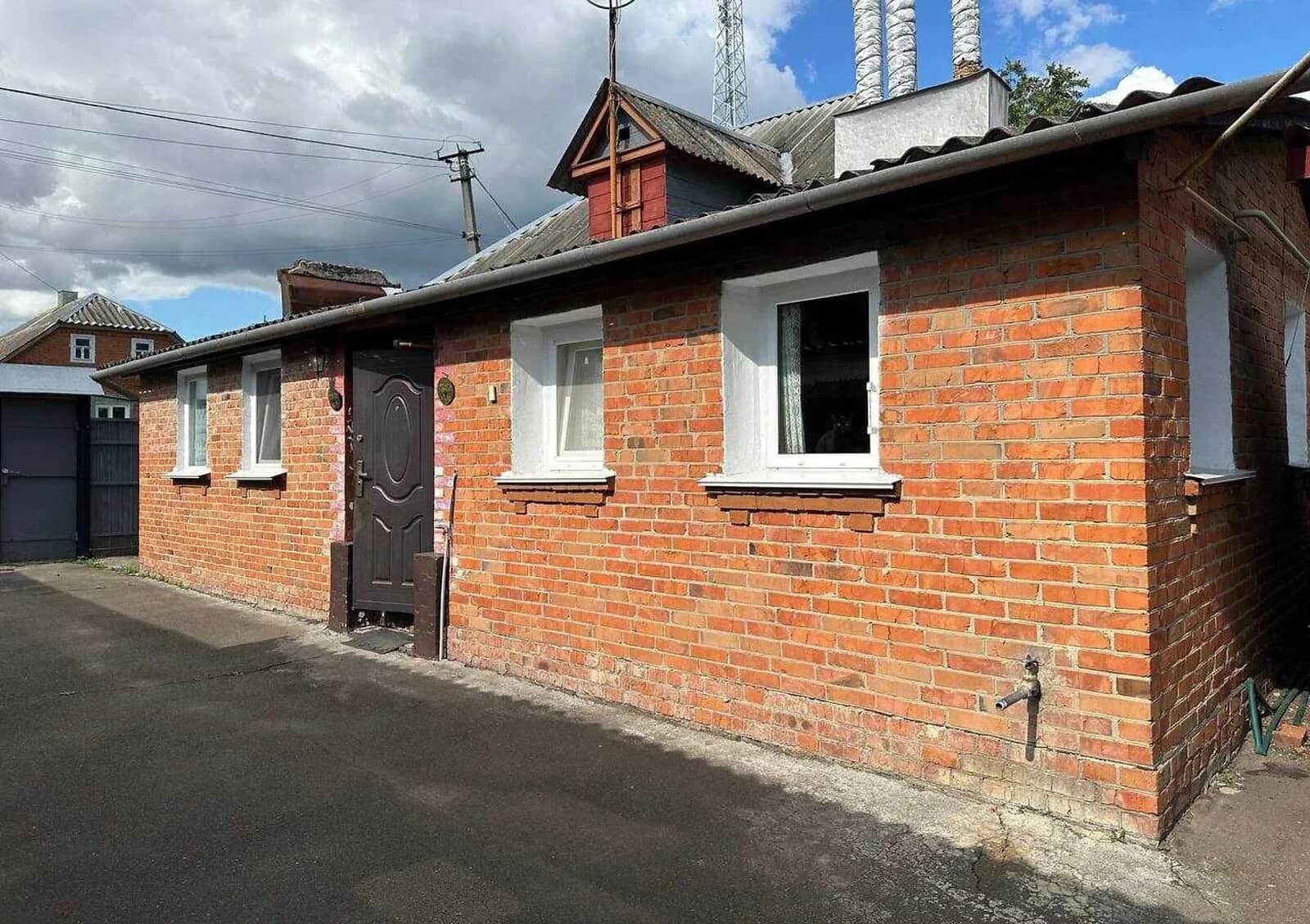 Будинок, Солідарне: гараж, цегляні стіни, літня кухня - фото 2