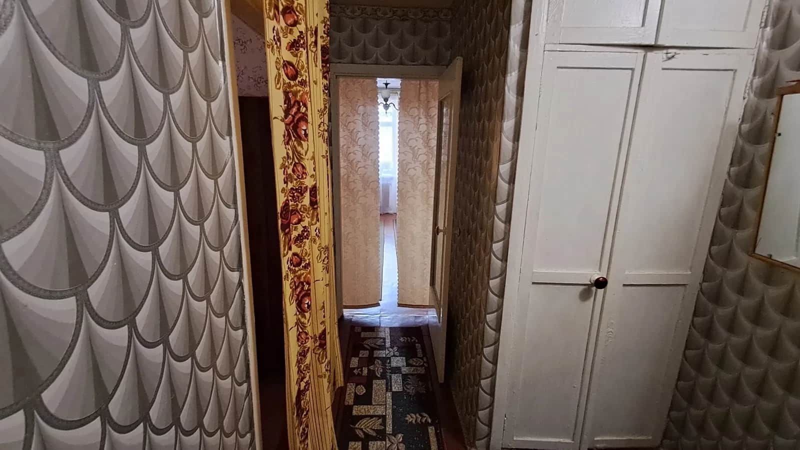 3-кімнатна квартира, Шостка: автономне опалення, цегляний будинок - фото 1