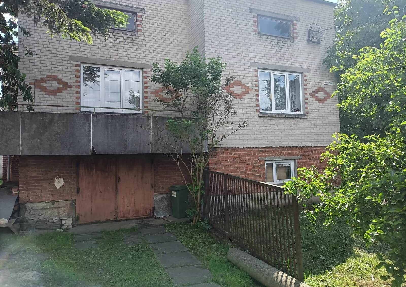 Будинок, Солонка: гараж із підвалом, сад, 12.4 сотки - фото 1