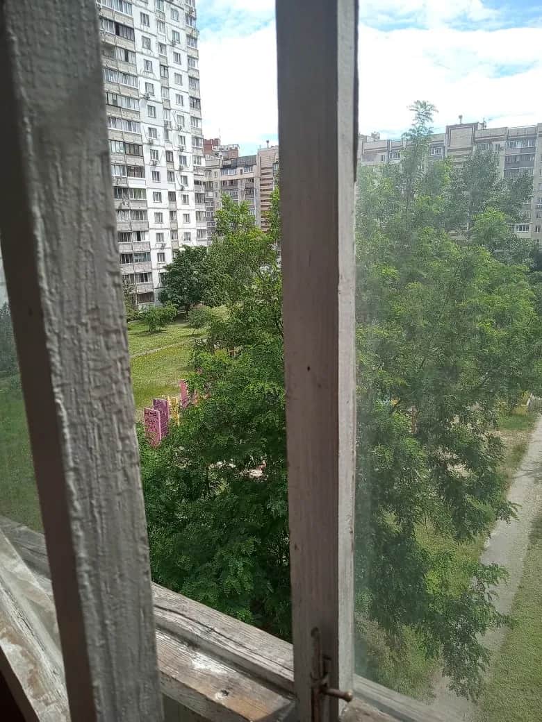 2-кімнатна квартира, Деснянський: зелений двір, торг - фото 1