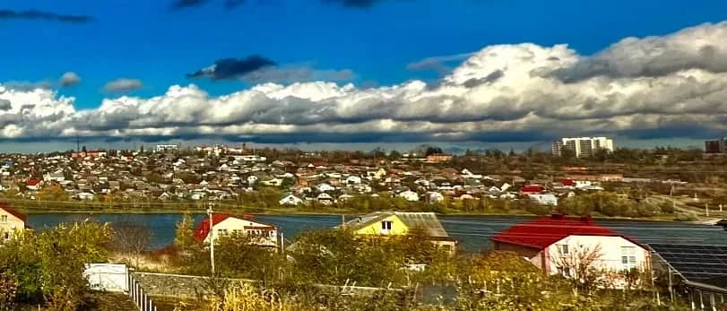 Ділянка 10 соток, Хмельницький: котеджне будівництво, світло й газ - фото 1