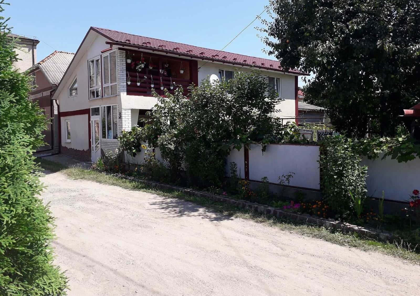 Будинок, Заліщики: 6 кімнат, 2 поверхи, торг можливий - фото 1