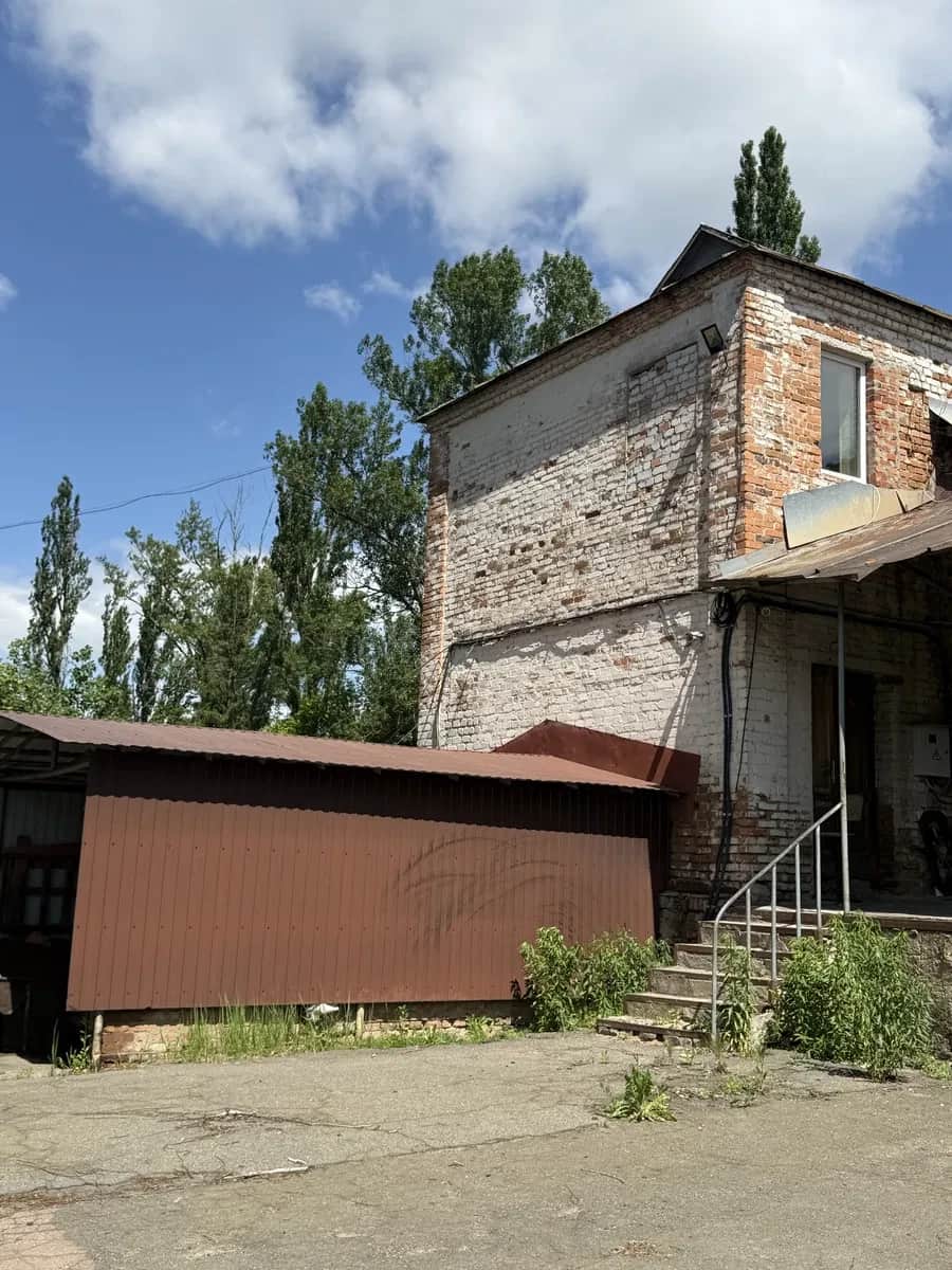 Будинок, Радомишль: промисловий склад, приватизована земля, торг - фото 2