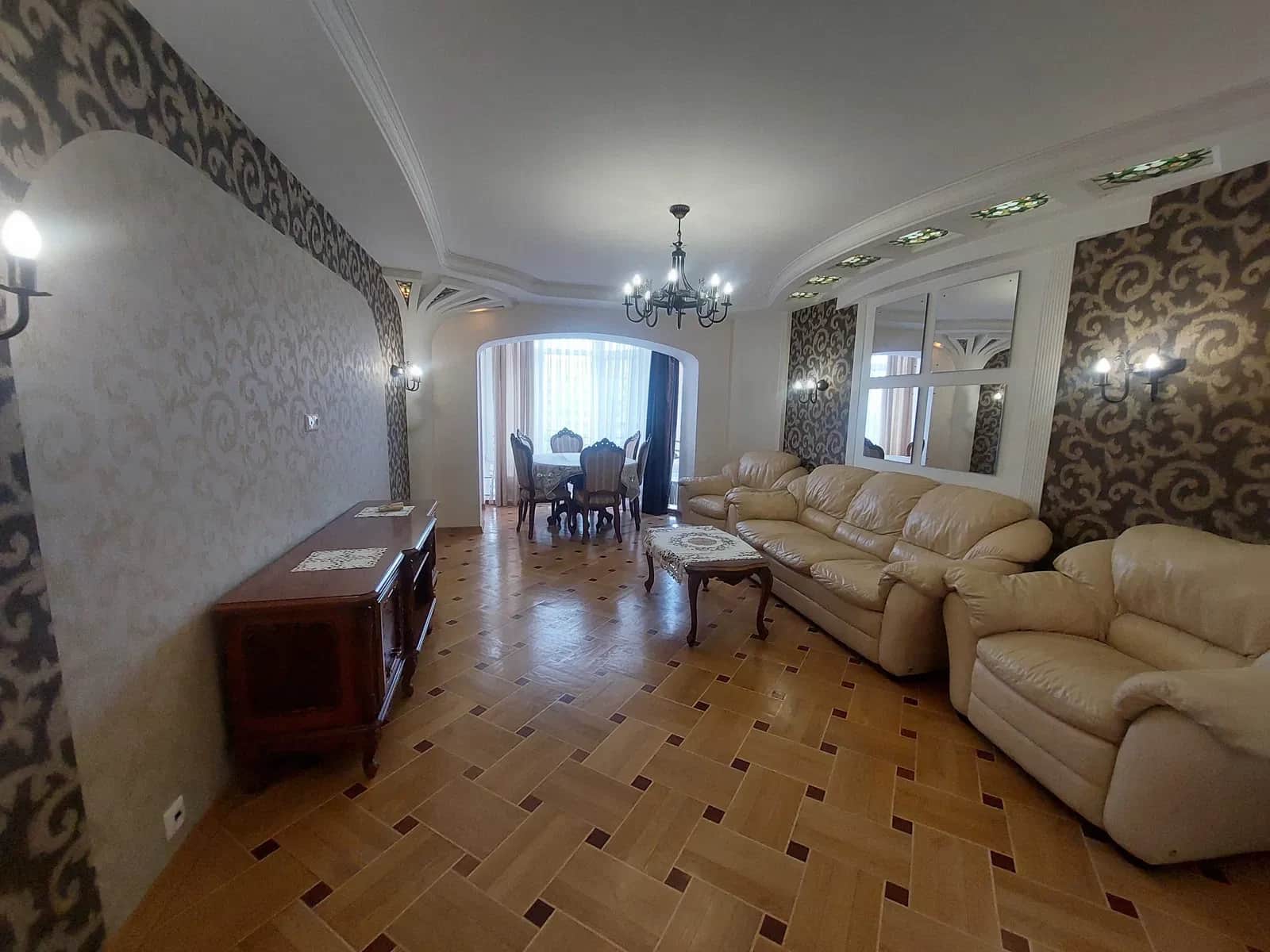 2-кімнатна квартира, Голосіївський: авторський ремонт, метро ВДНГ 12 хв - фото 1