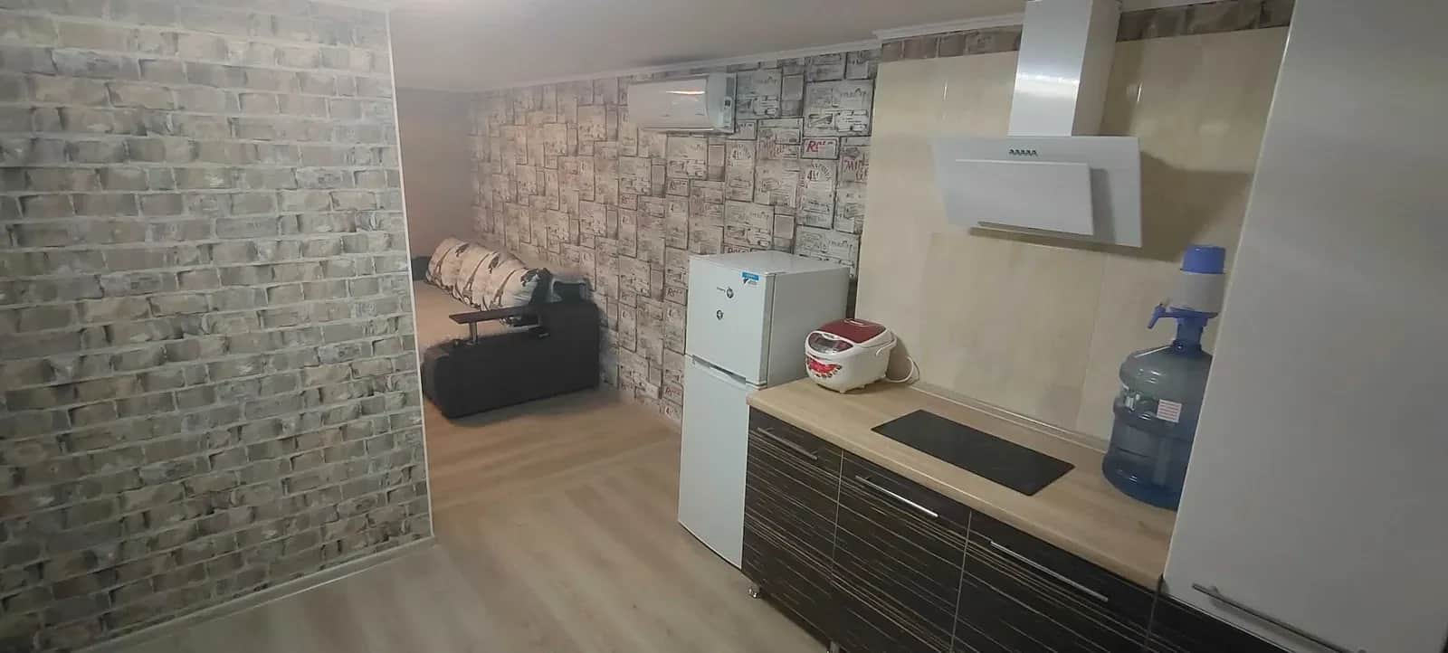 Будинок, Зоря: три ділянки, можна одразу жити без вкладень - фото 2