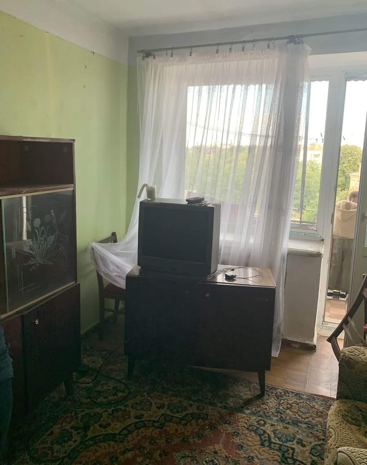 2-кімнатна квартира, Боярка: без ремонту, цегляні стіни - фото 2