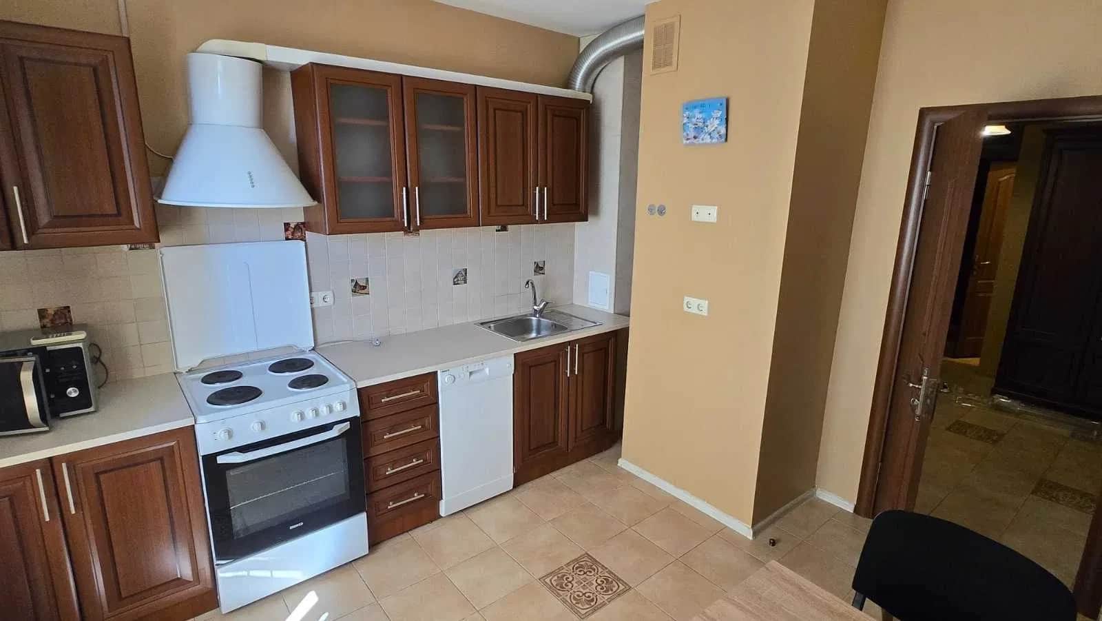 2-кімнатна квартира, Дарницький: генератор, тільки сім'ям - фото 2