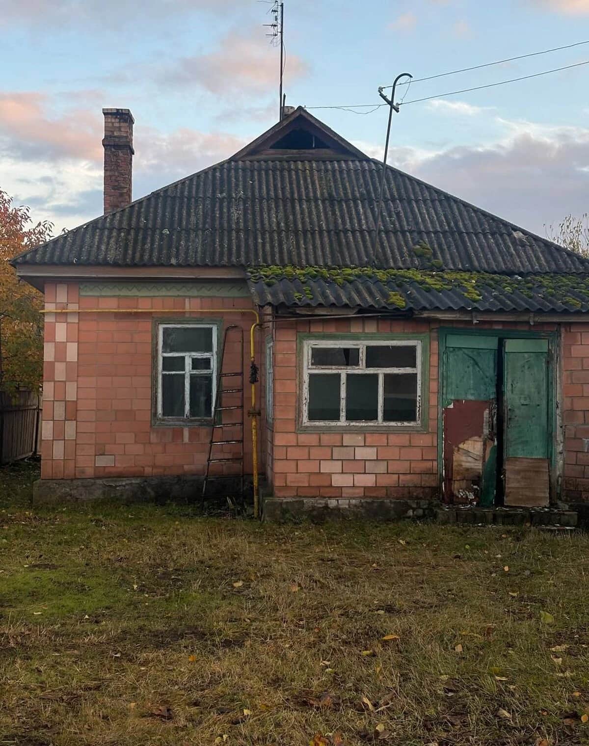 Будинок, Дубіївка: 15 соток, потребує ремонту, індивідуальне опалення - фото 1