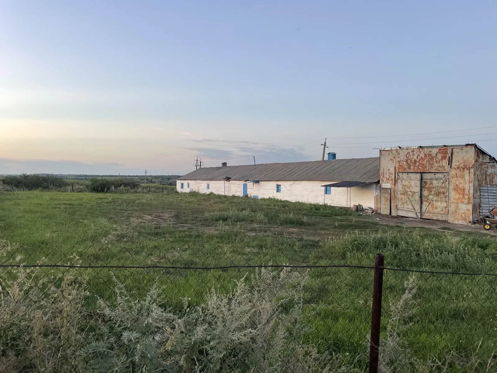 Ферма або склад, Маяк: трансформатор ТМ-40/10, 9 кВ, свердловина - фото 2