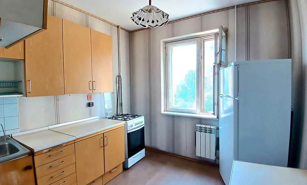 2-кімнатна квартира, Деснянський: торг, газова плита, південні вікна - фото 1