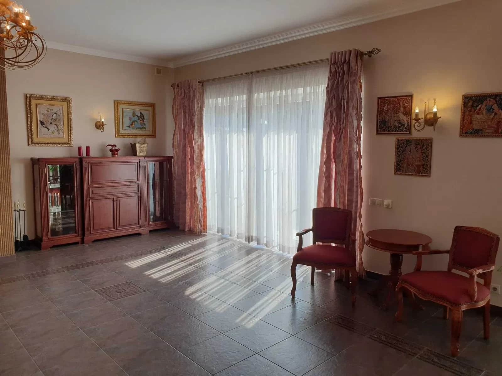 Будинок, Подільський: Нивки, резервне живлення, укриття - фото 2