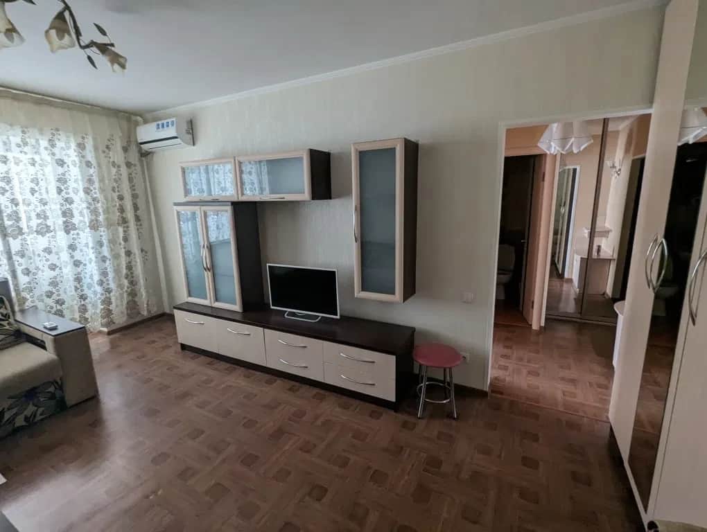 1-кімнатна квартира, Краматорськ: авторський ремонт, паркувальне місце - фото 2