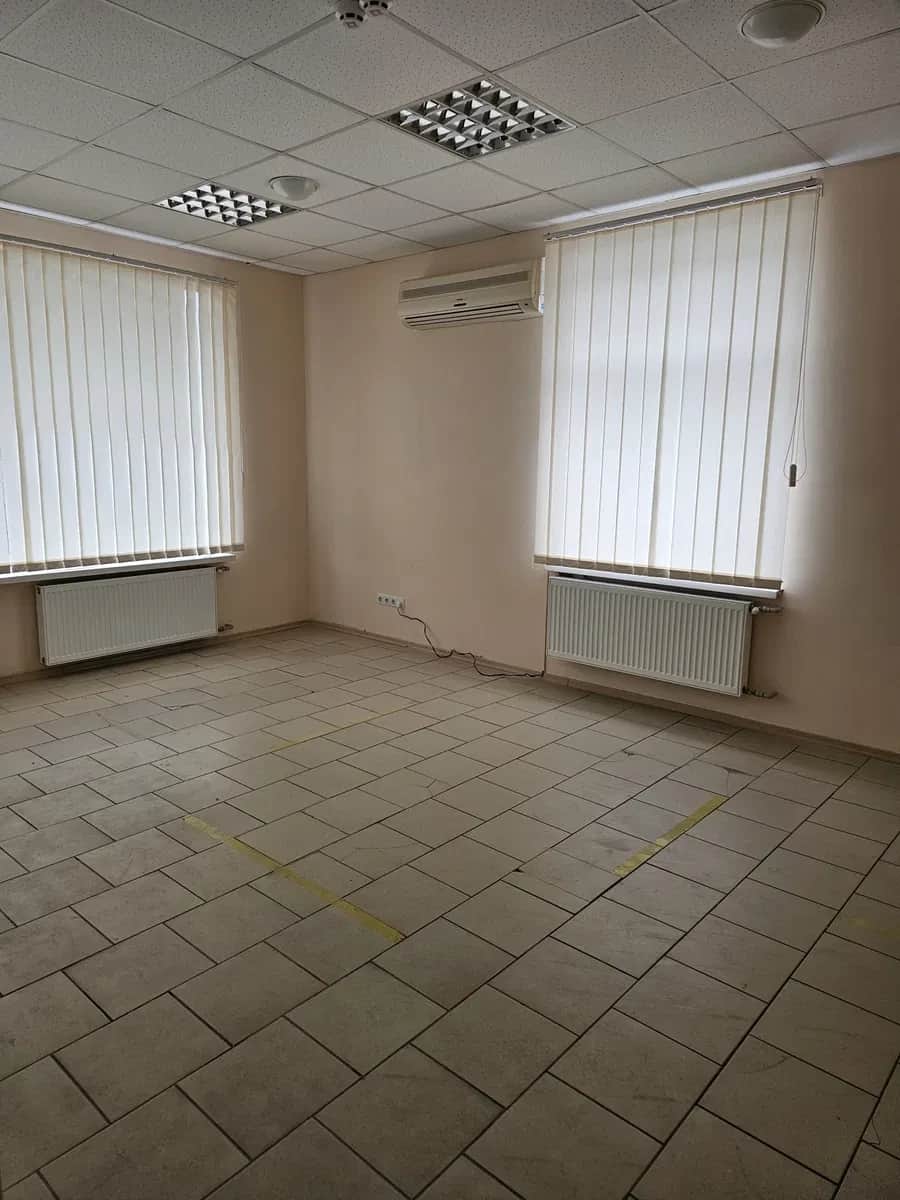 Офіс, Полтава: червона лінія, панорамні вікна, власна котельня - фото 2
