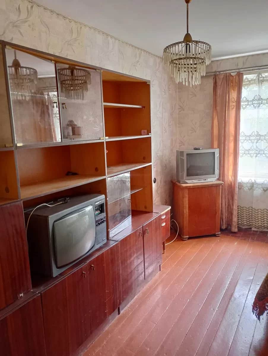 3-кімнатна квартира, Сміла: центр, газова колонка, біля Файномаркета - фото 1