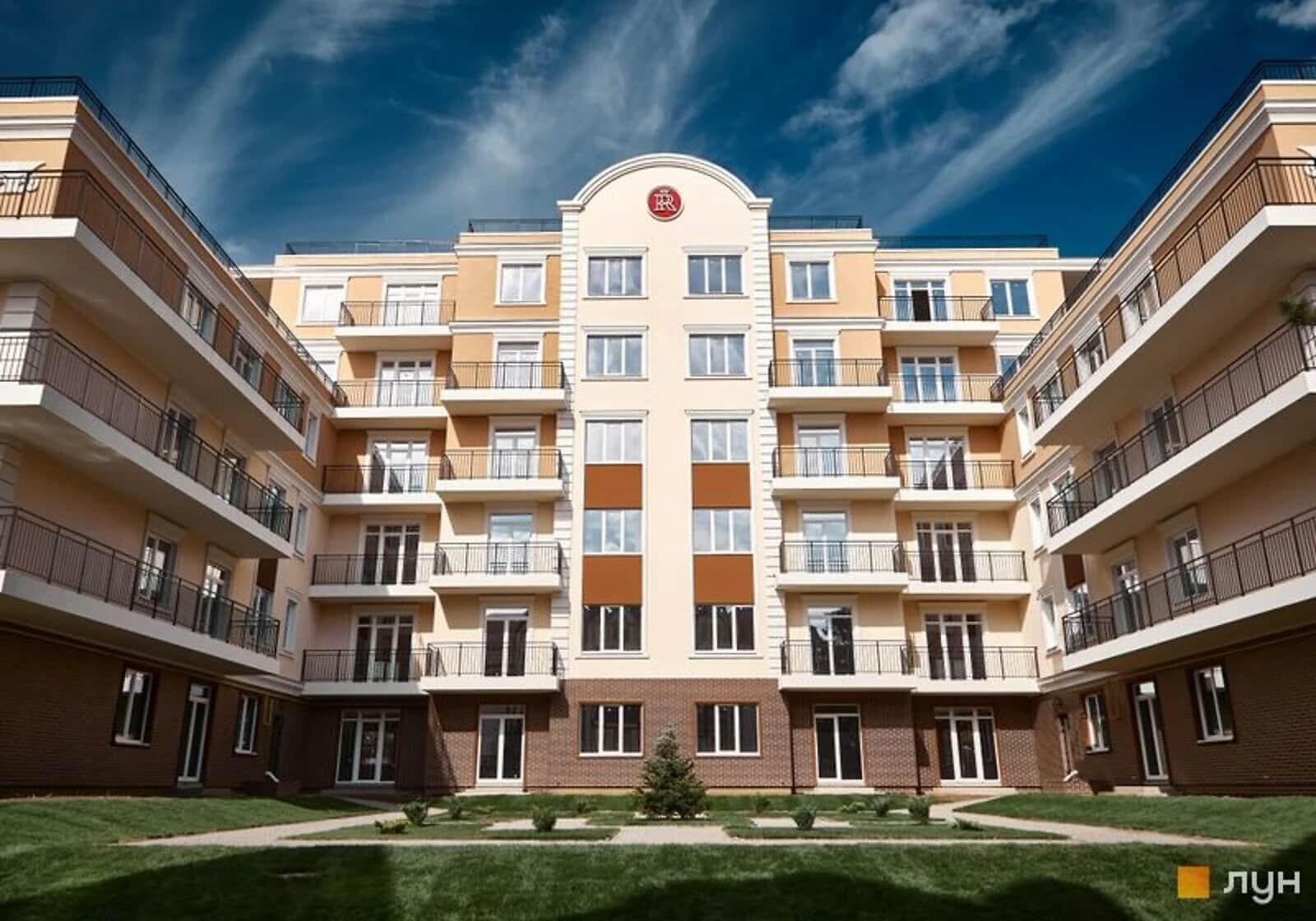 3-кімнатна квартира, Великий Луг: новобудова, закритий двір - фото 1