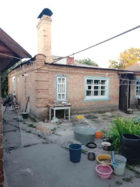 Будинок, Кропивницький: гараж у дворі, цегляні стіни, торг - фото 1