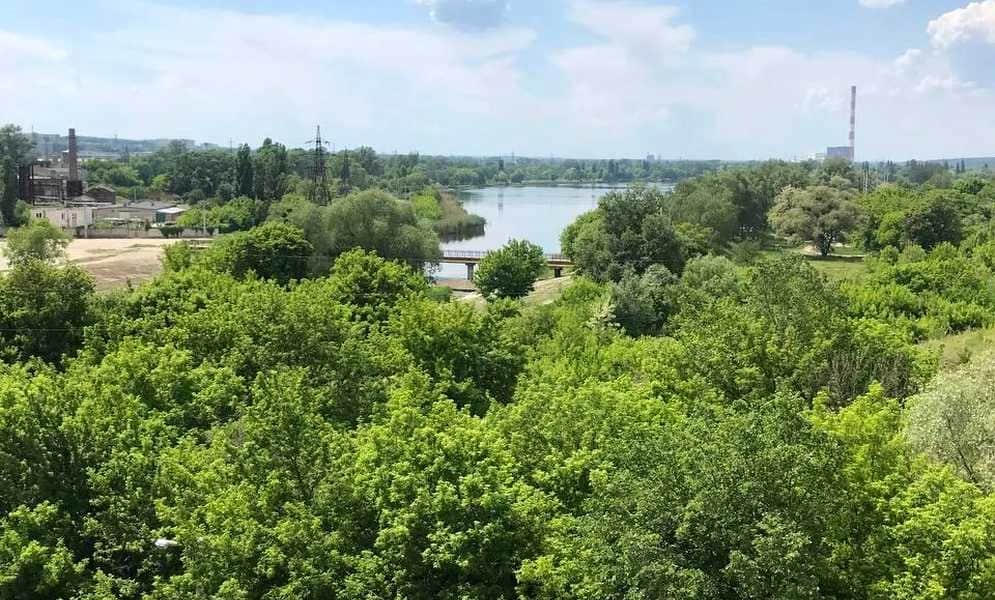 2-кімнатна квартира у ЖК Л. Малої: без ремонту, індивідуальне опалення - фото 1