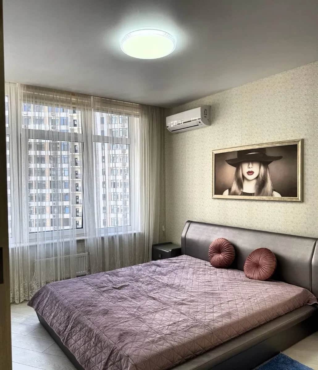 2-кімнатна квартира, Таїрова: євроремонт, меблі, транспортна розв’язка - фото 1